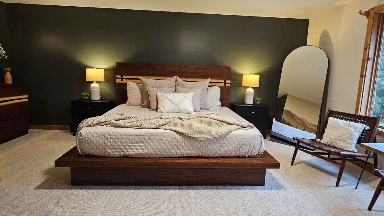 Photo of Bedroom in Marblemount