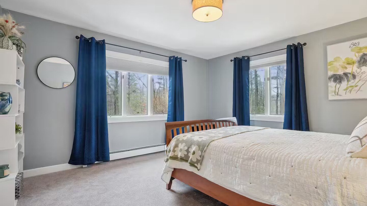 Photo of Bedroom in Freeport