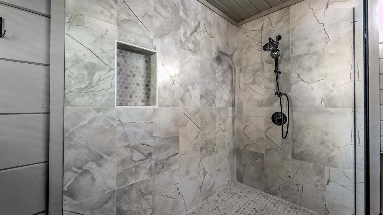 Photo of Bathroom in Dial