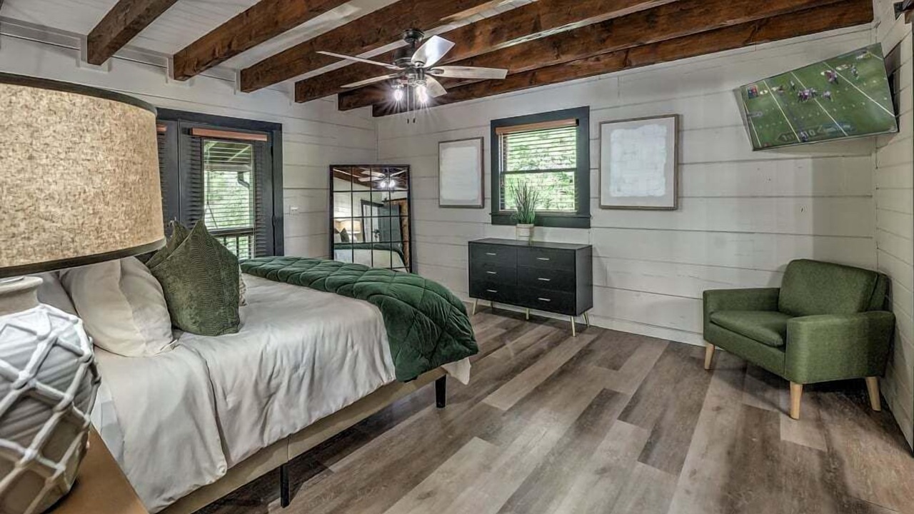 Photo of Bedroom in Dial