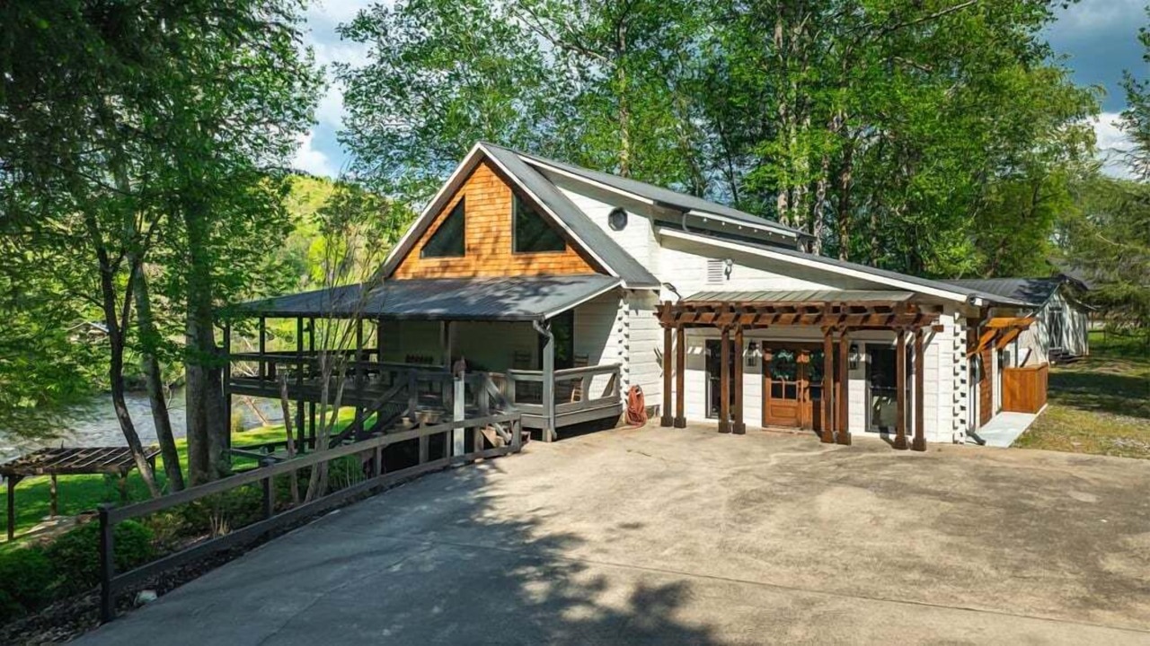 Photo of Outdoor in Dial