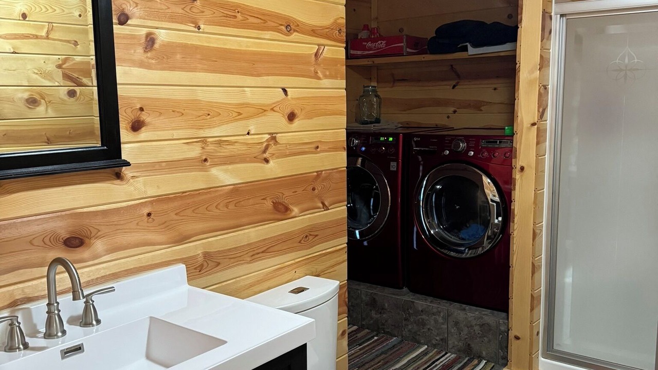 Photo of Bathroom in Williamsburg