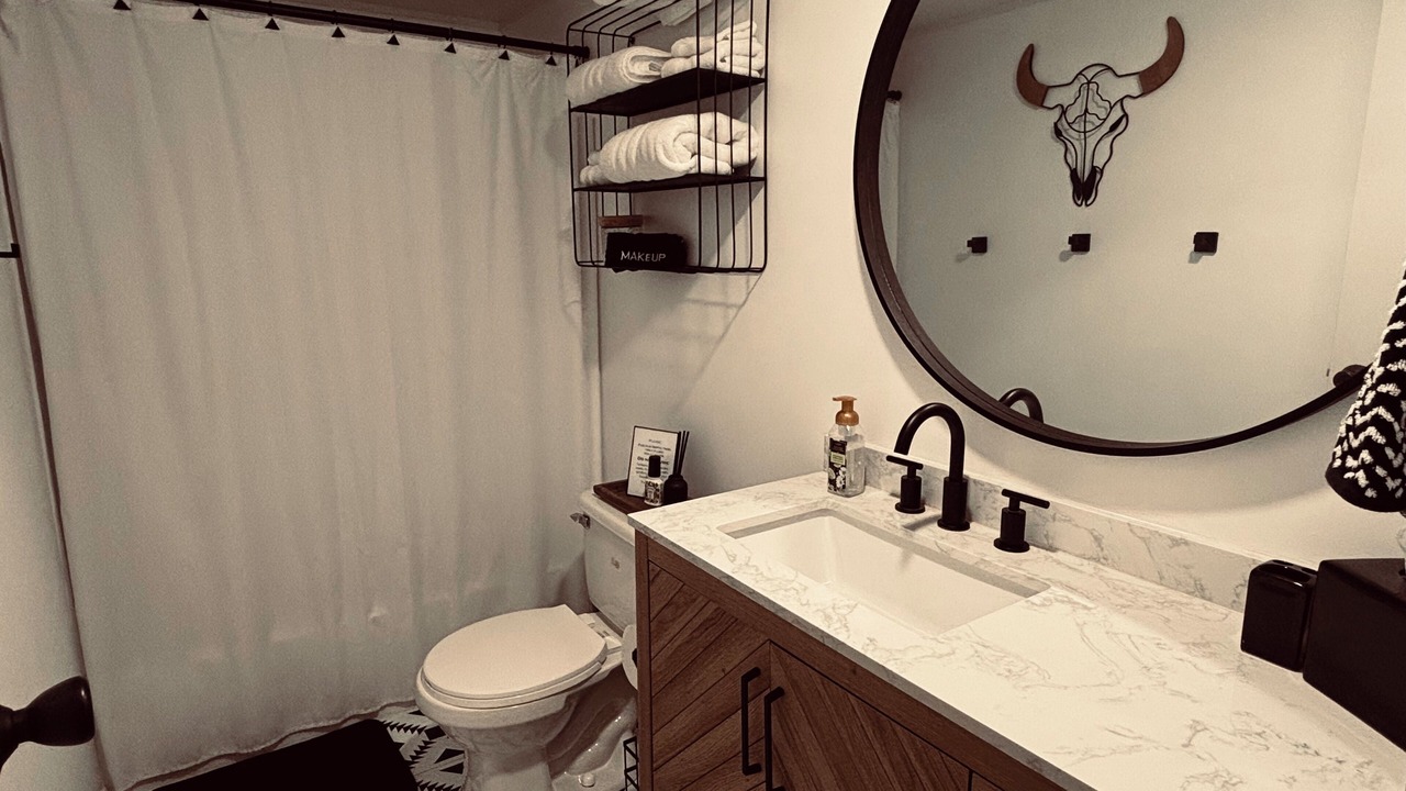 Photo of Bathroom in Prairie Lea