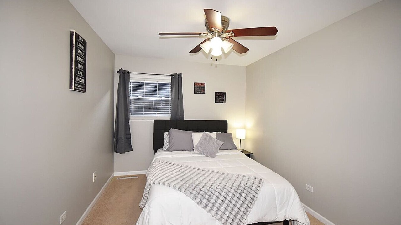 Photo of Bedroom in Carpentersville