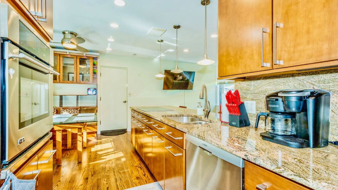 Photo of Kitchen in Elmhurst