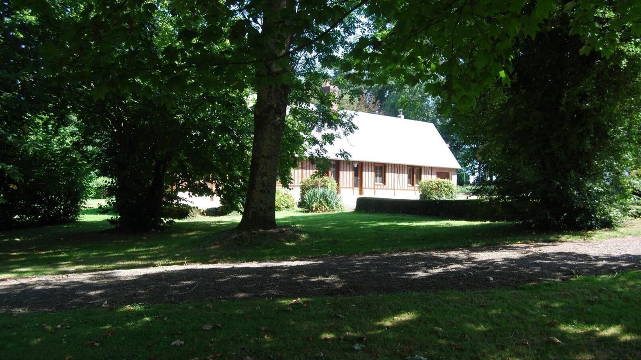 Photo of Outdoor in Louvetot