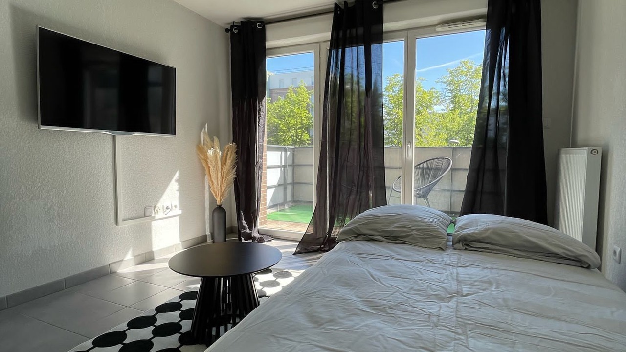 Photo of Bedroom in Lalande-Grand Selve
