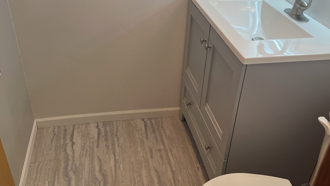 Photo of Bathroom in Grand Island
