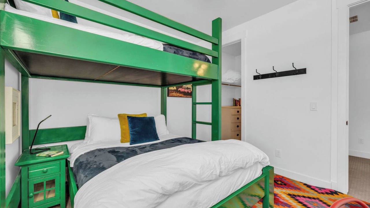 Photo of Bedroom in Deer Mountain