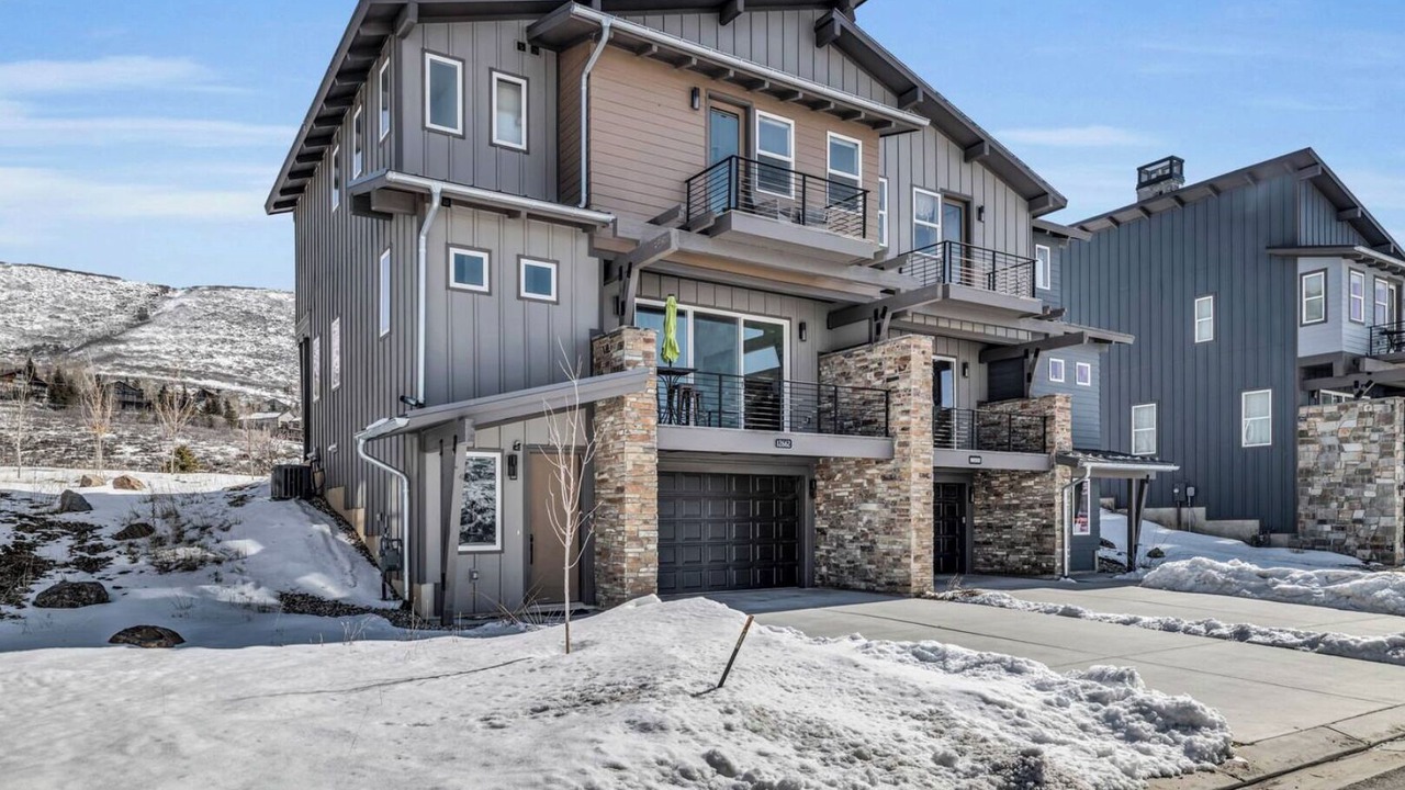Photo of Outdoor in Deer Mountain