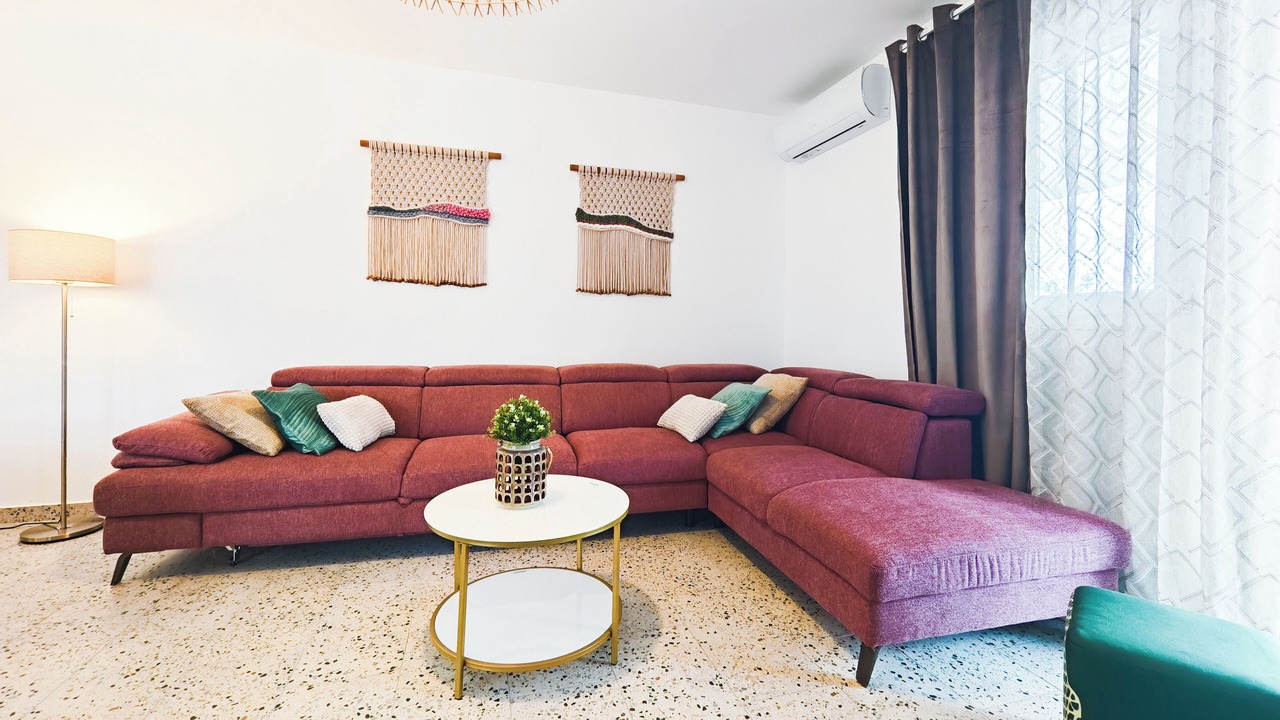Photo of Livingroom in Mali Turini