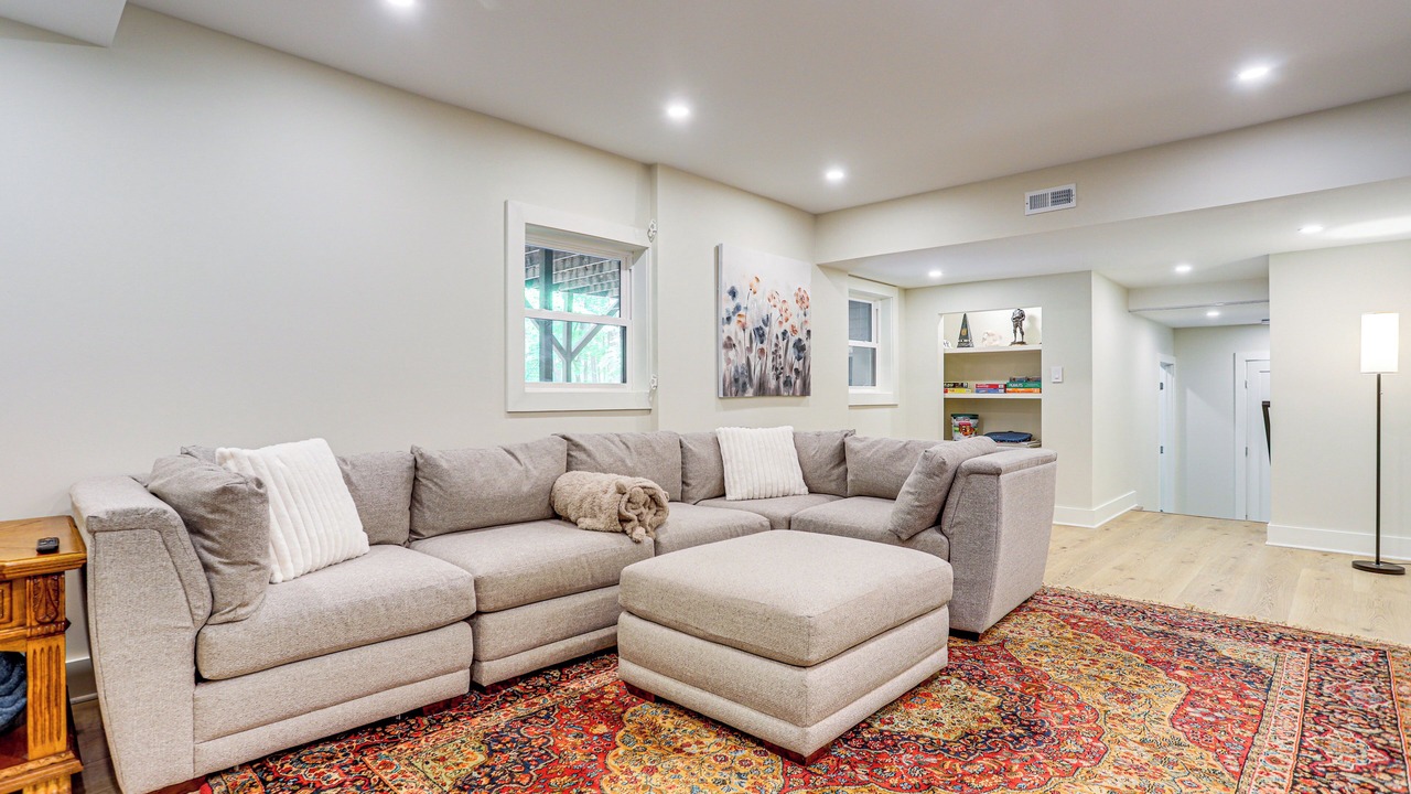 Photo of Livingroom in Gainesville