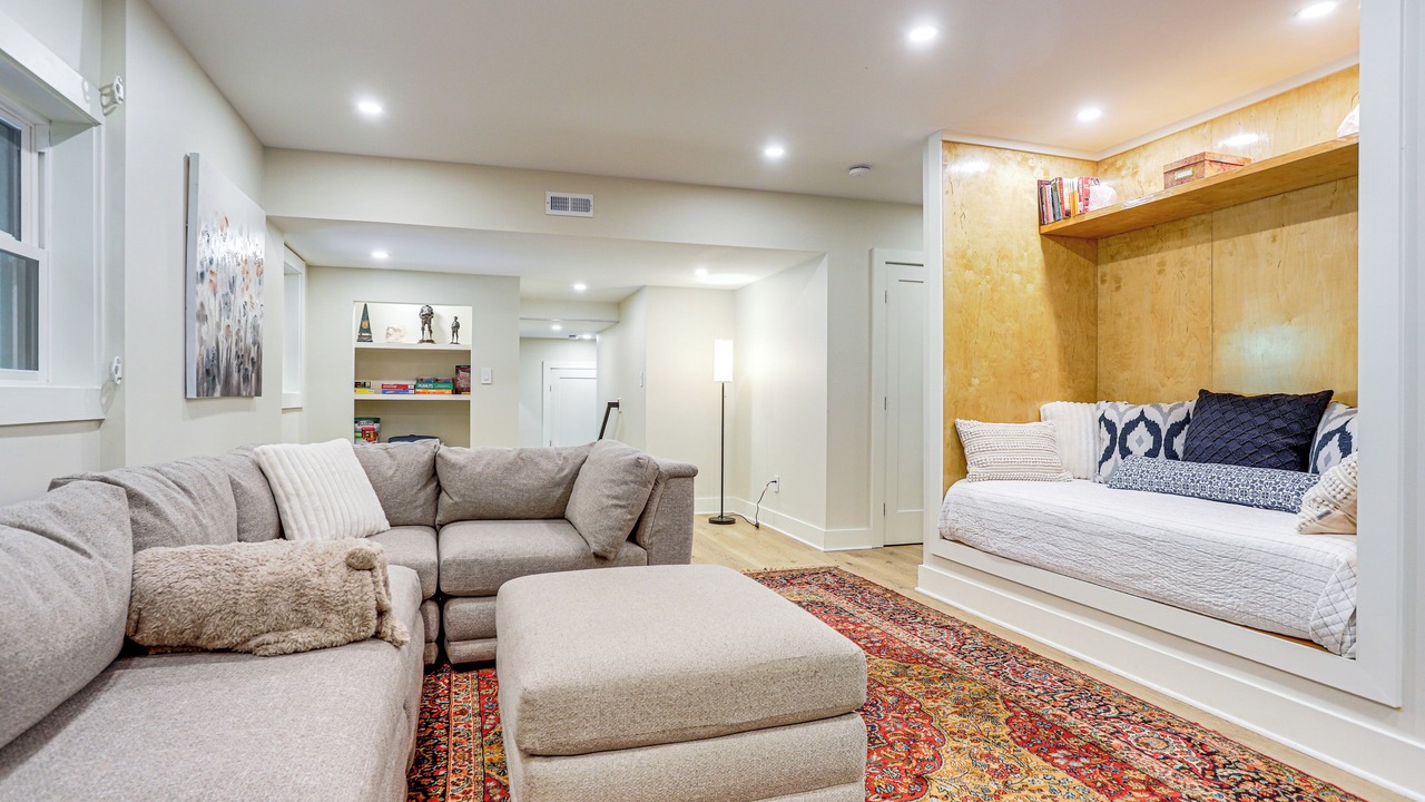 Photo of Livingroom in Gainesville