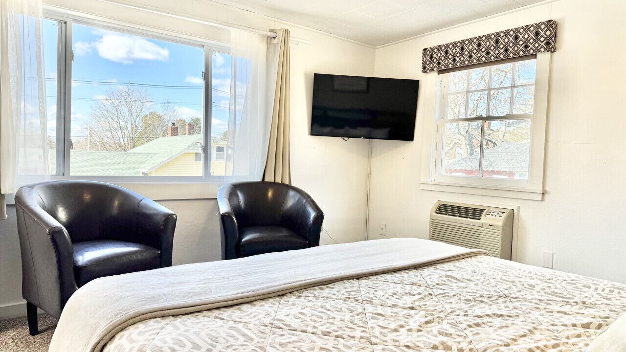 Photo of Bedroom in Hulls Cove