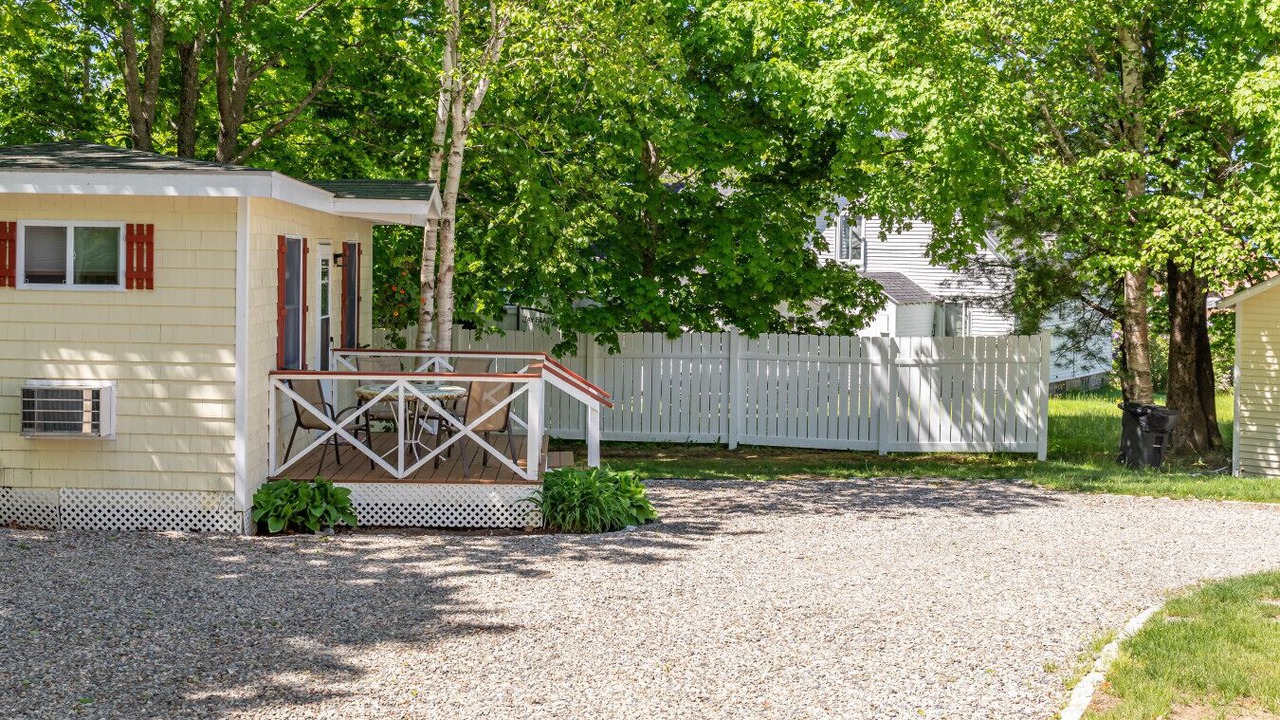 Photo of Patio Balcony in Hulls Cove