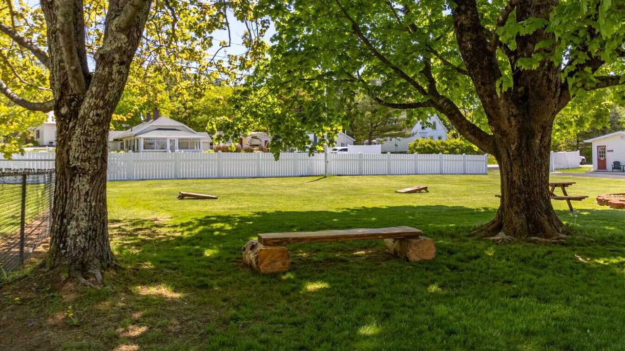 Photo of Outdoor in Hulls Cove