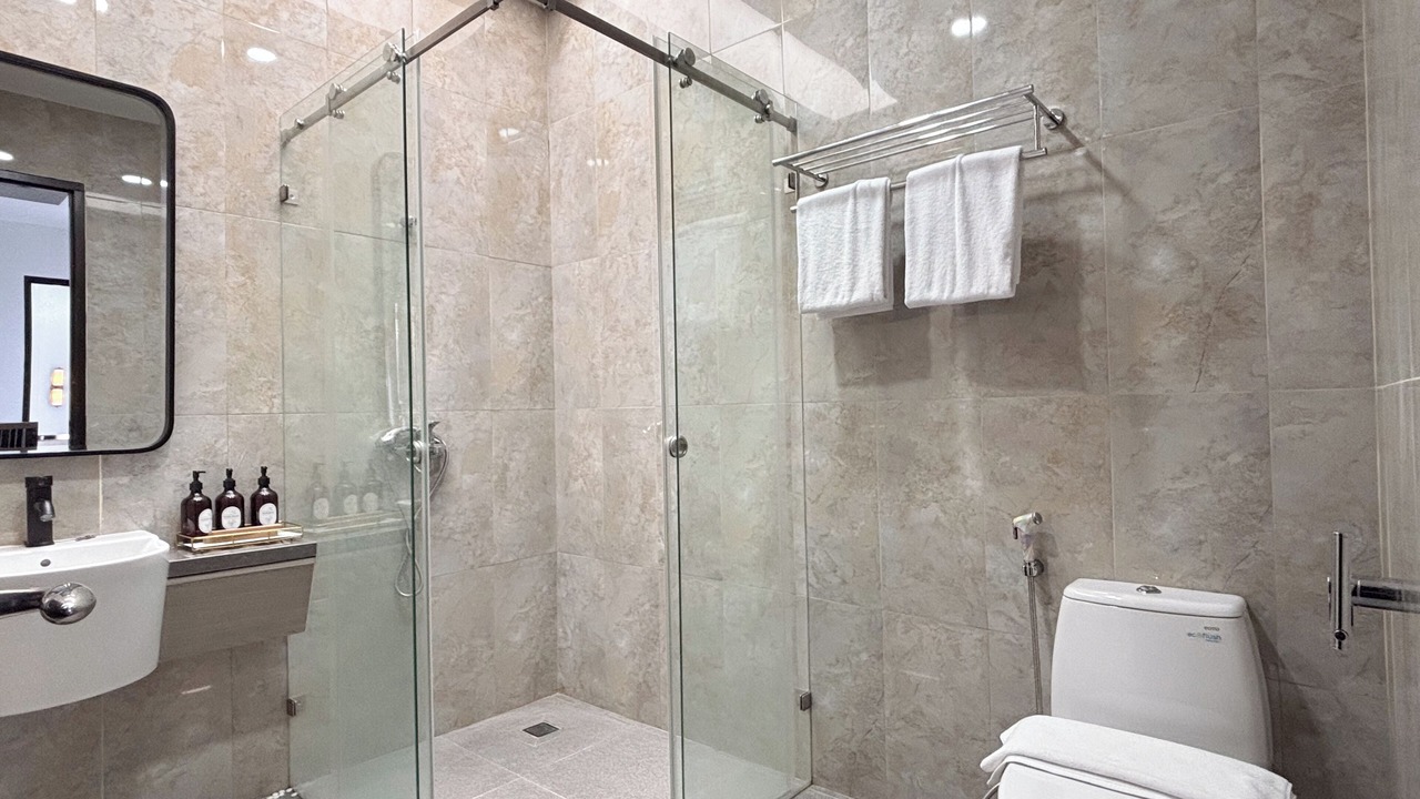 Photo of Bathroom in Padangsambian Klod