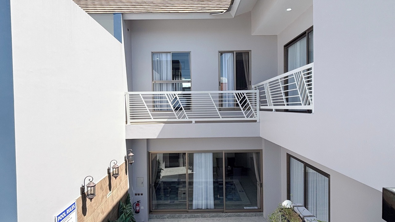 Photo of Patio Balcony in Padangsambian Klod
