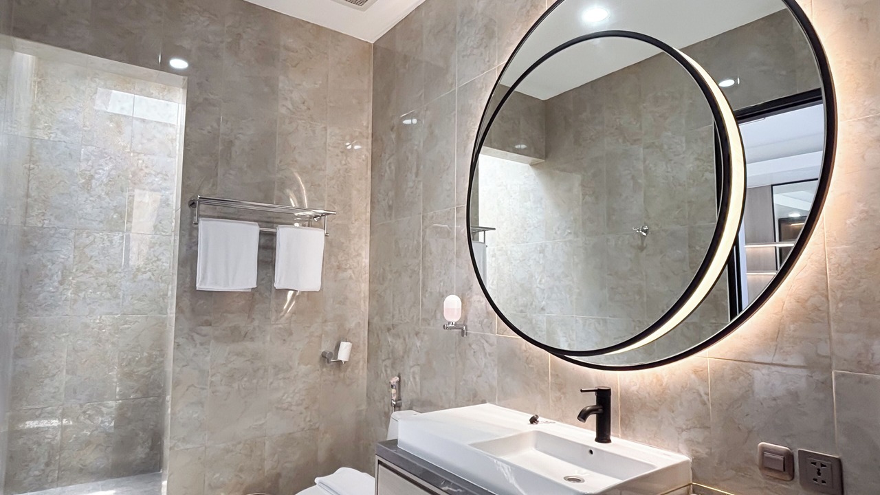 Photo of Bathroom in Padangsambian Klod