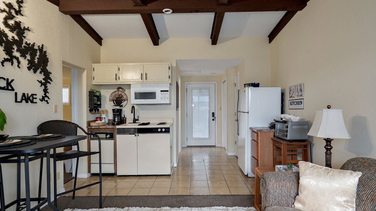 Photo of Livingroom in Kimberling City