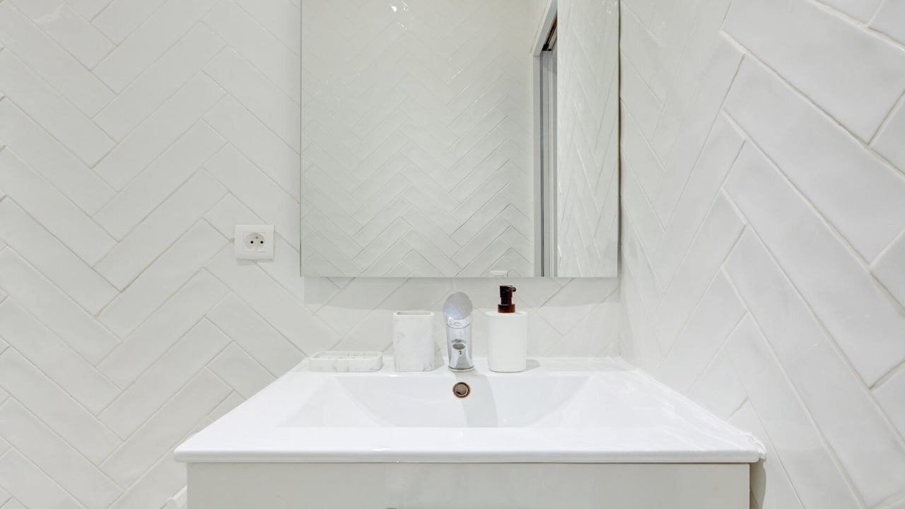 Photo of Bathroom in Arts-et-Metiers