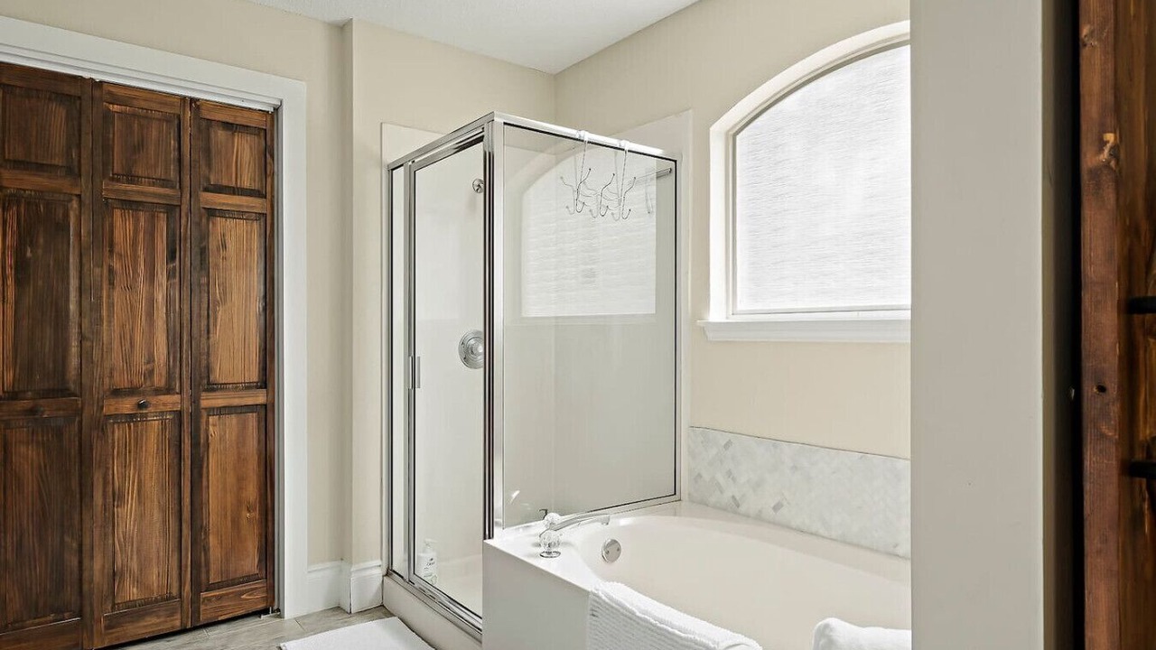 Photo of Bathroom in Cat Hollow