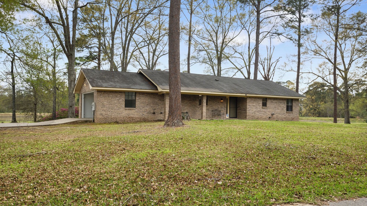 Photo of Outdoor in Hattiesburg