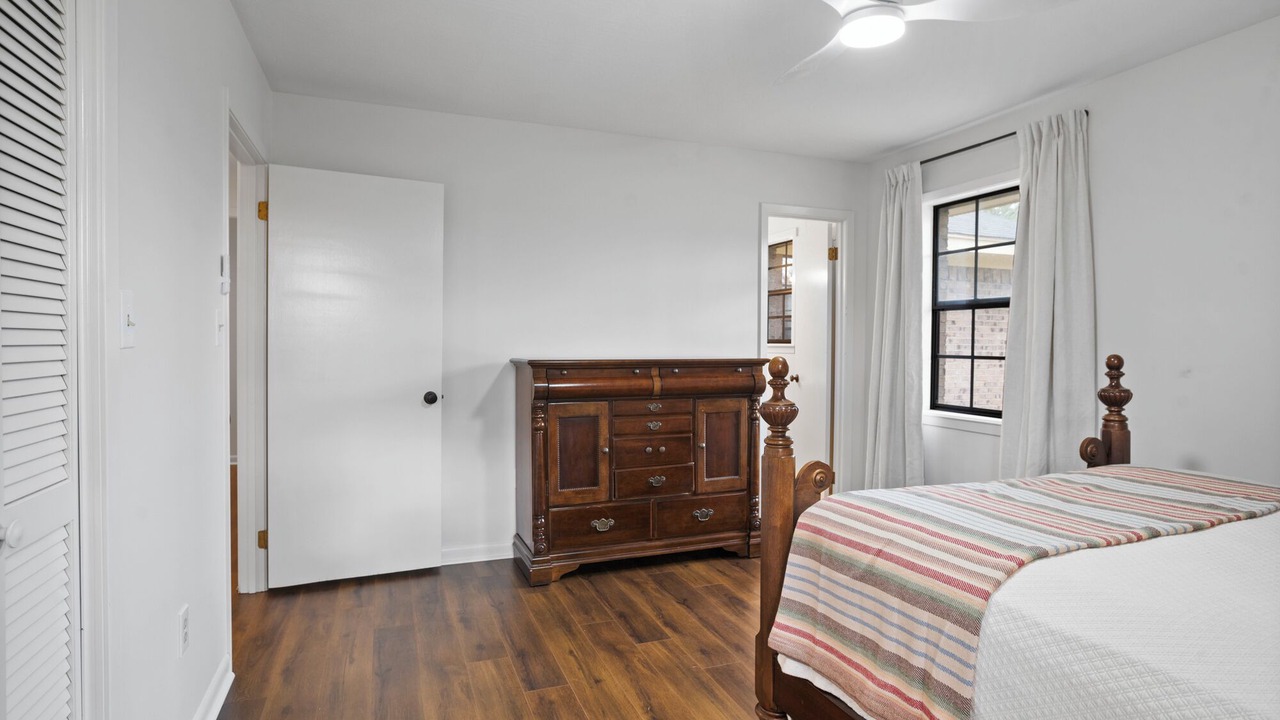 Photo of Bedroom in Hattiesburg
