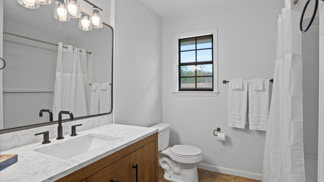 Photo of Bathroom in Hattiesburg