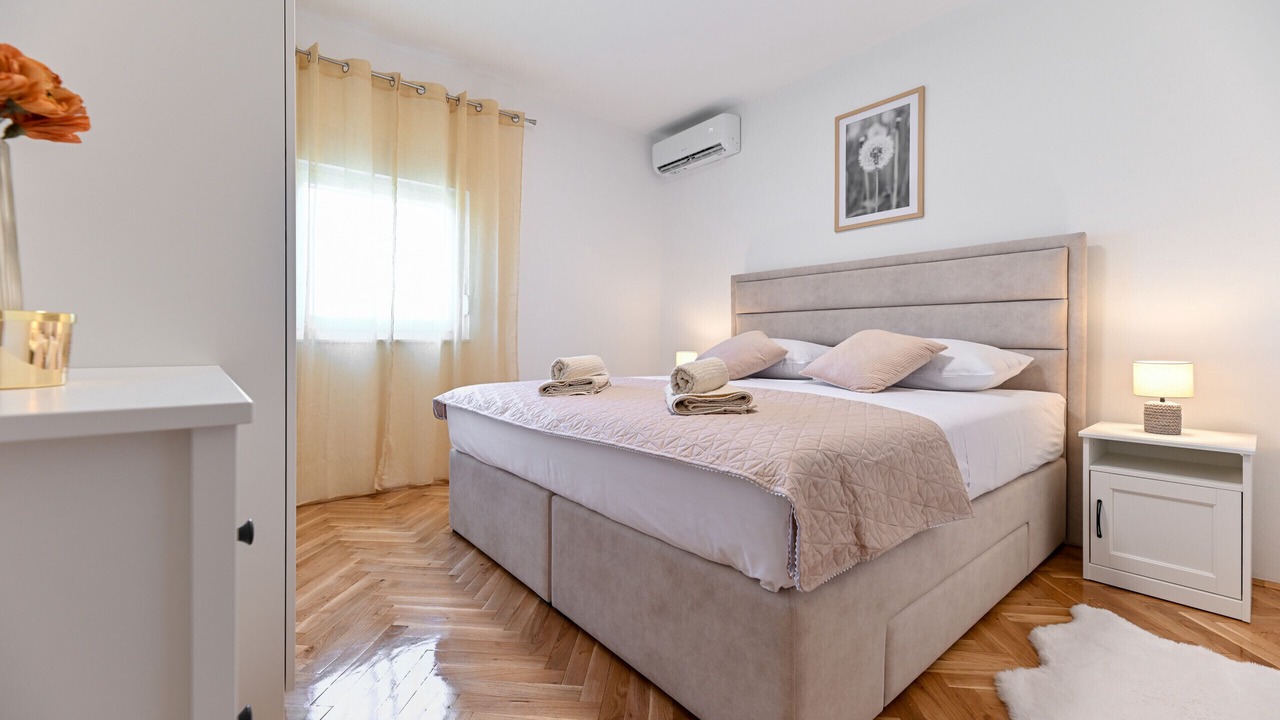 Photo of Bedroom in Sukosan