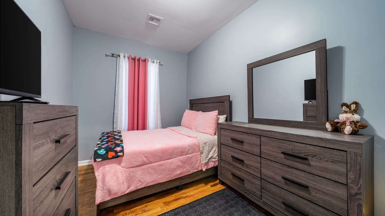 Photo of Bedroom in Ampere