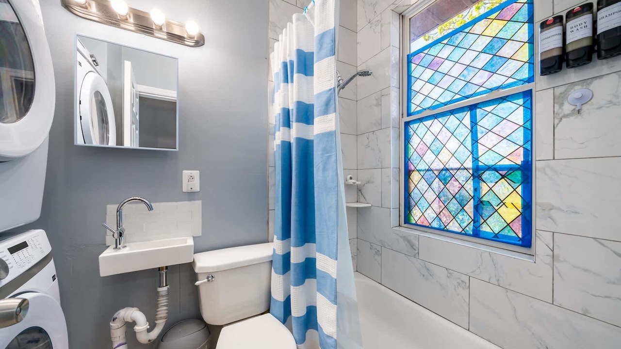 Photo of Bathroom in Ampere
