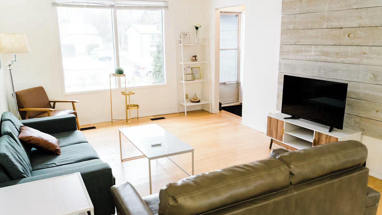 Photo of Livingroom in Thunder Bay