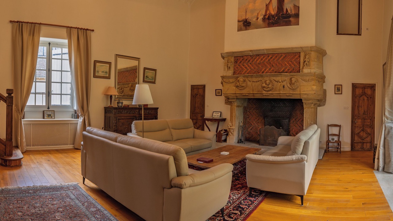 Photo of Livingroom in Cloyes-les-Trois-Rivieres