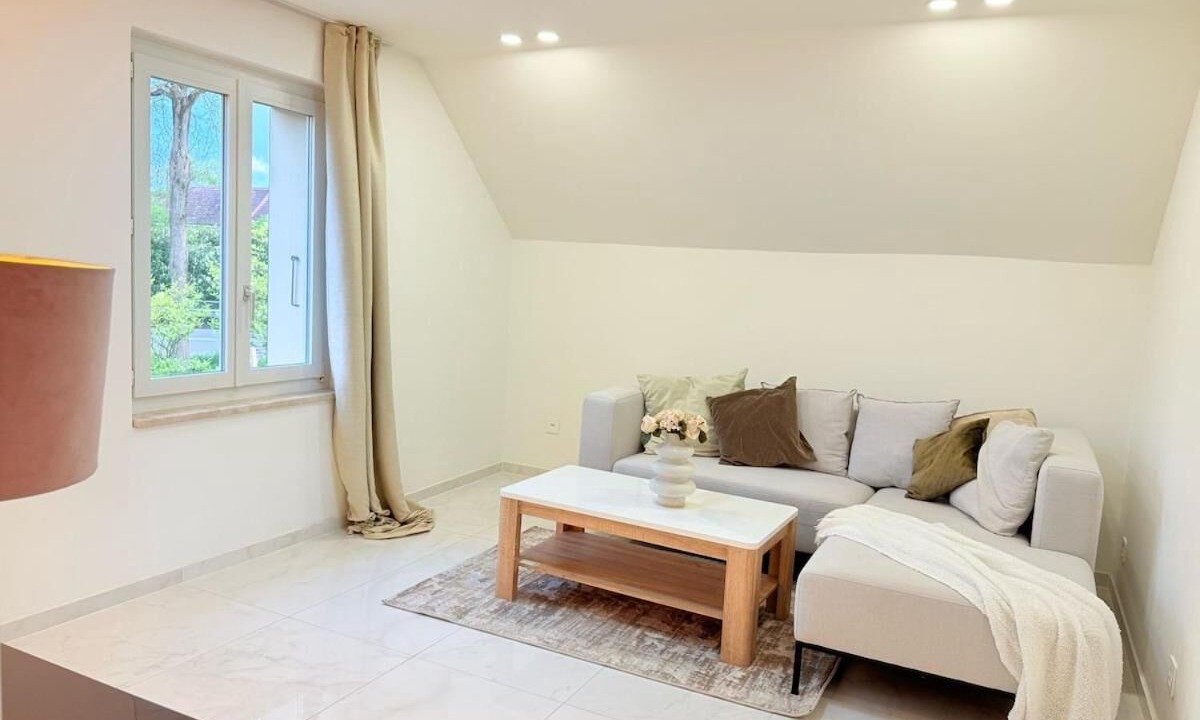 Photo of Livingroom in Biel