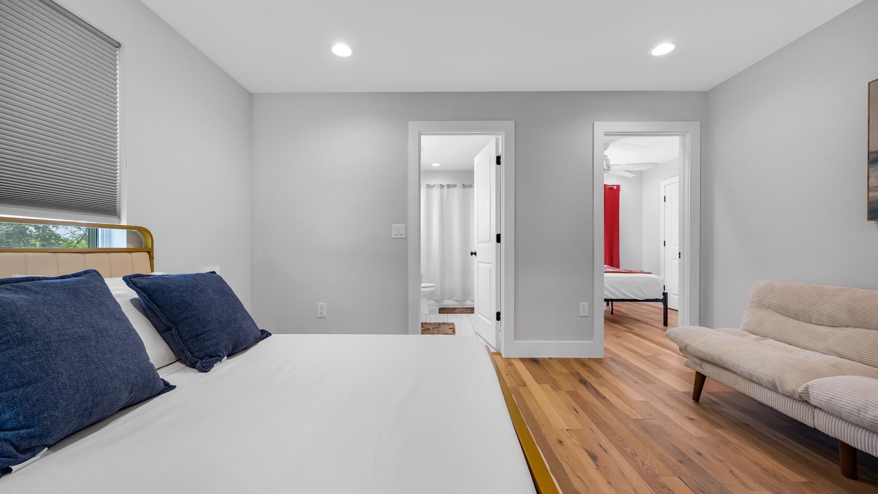 Photo of Bedroom in University Hills and Windsor Park