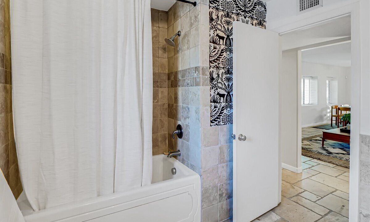 Photo of Bathroom in Arcadia