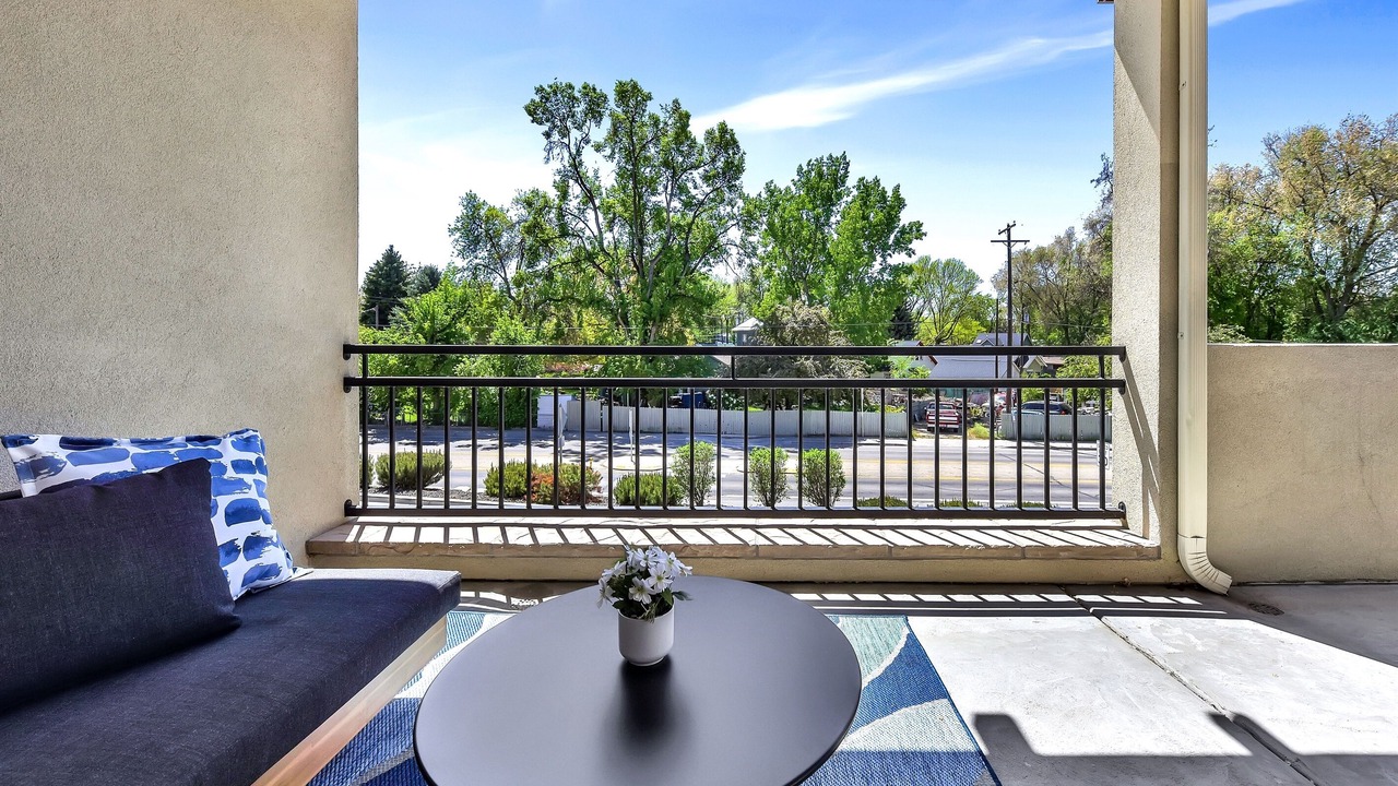 Photo of Patio Balcony in North End