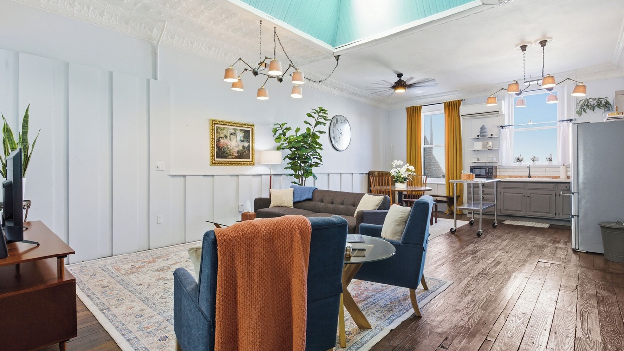 Photo of Livingroom in Charleston