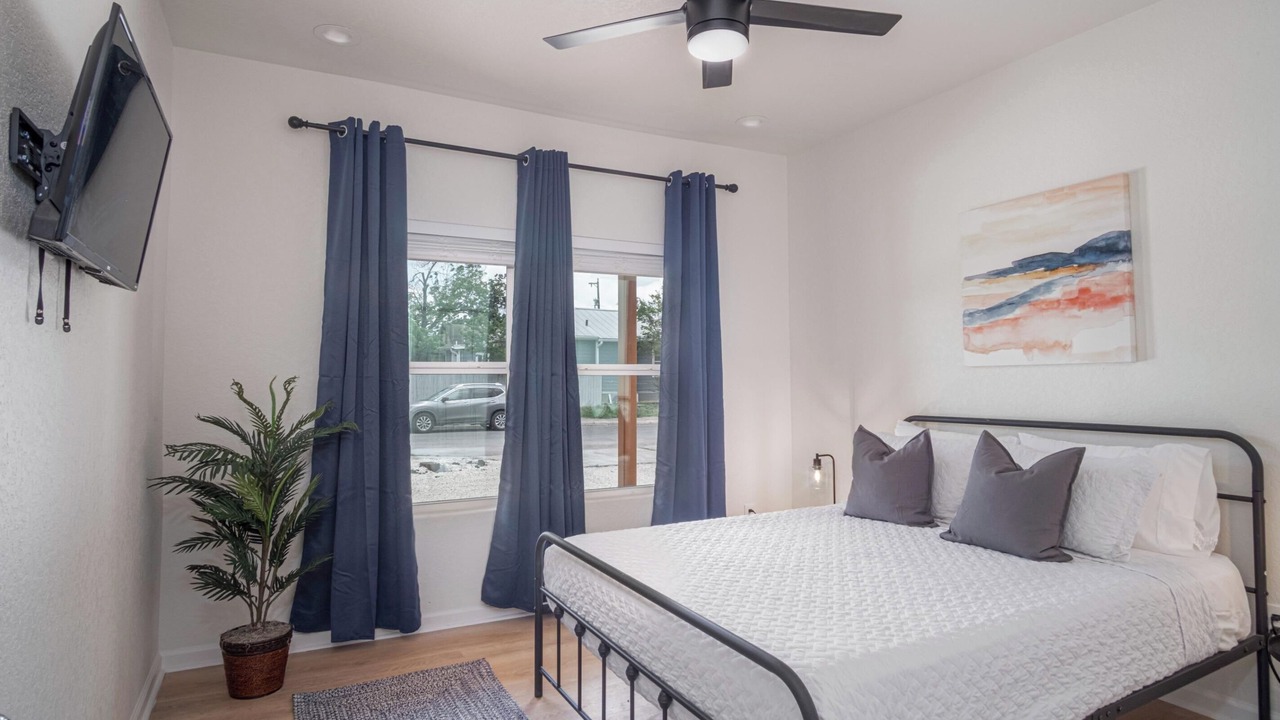 Photo of Bedroom in Denver Heights