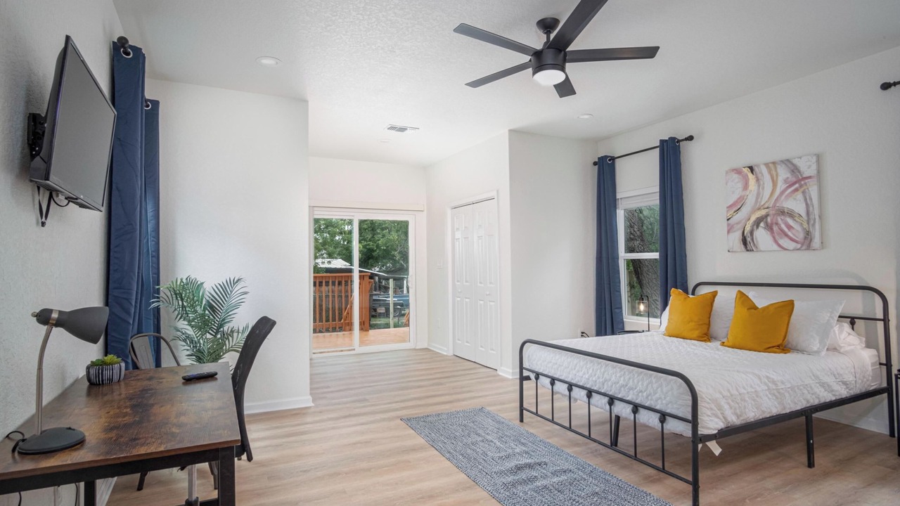 Photo of Bedroom in Denver Heights