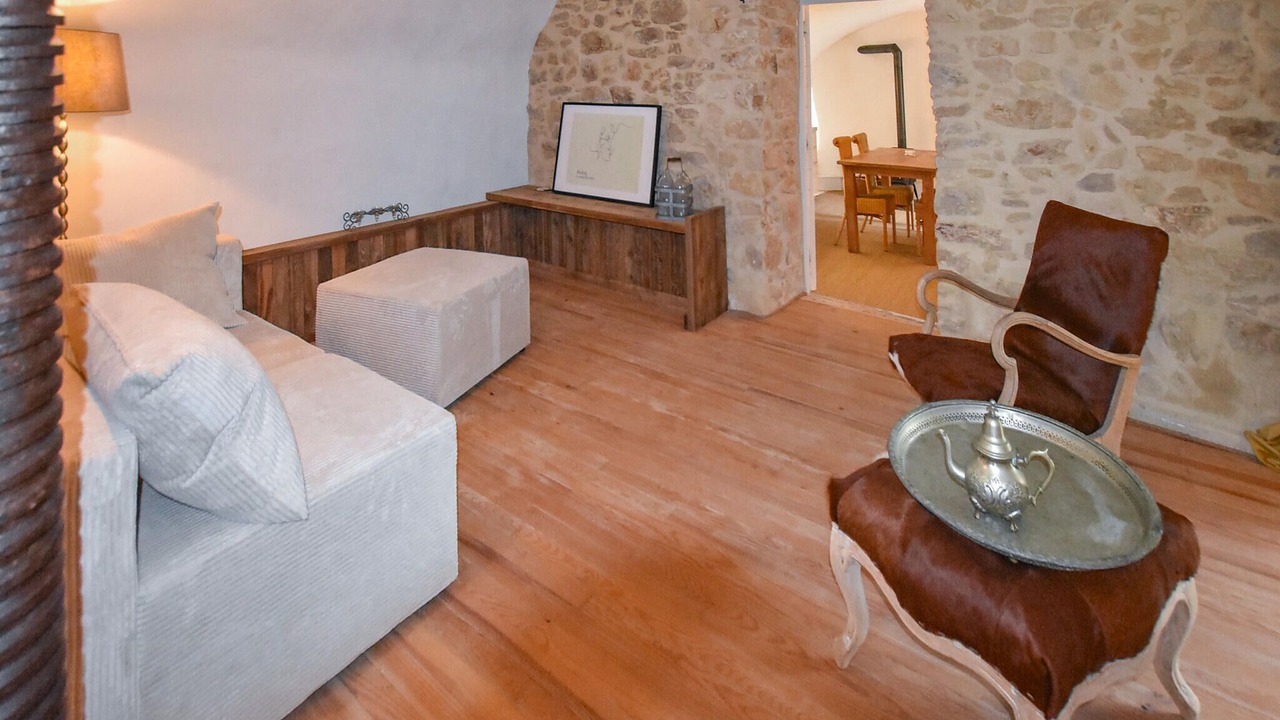 Photo of Others in Sabran