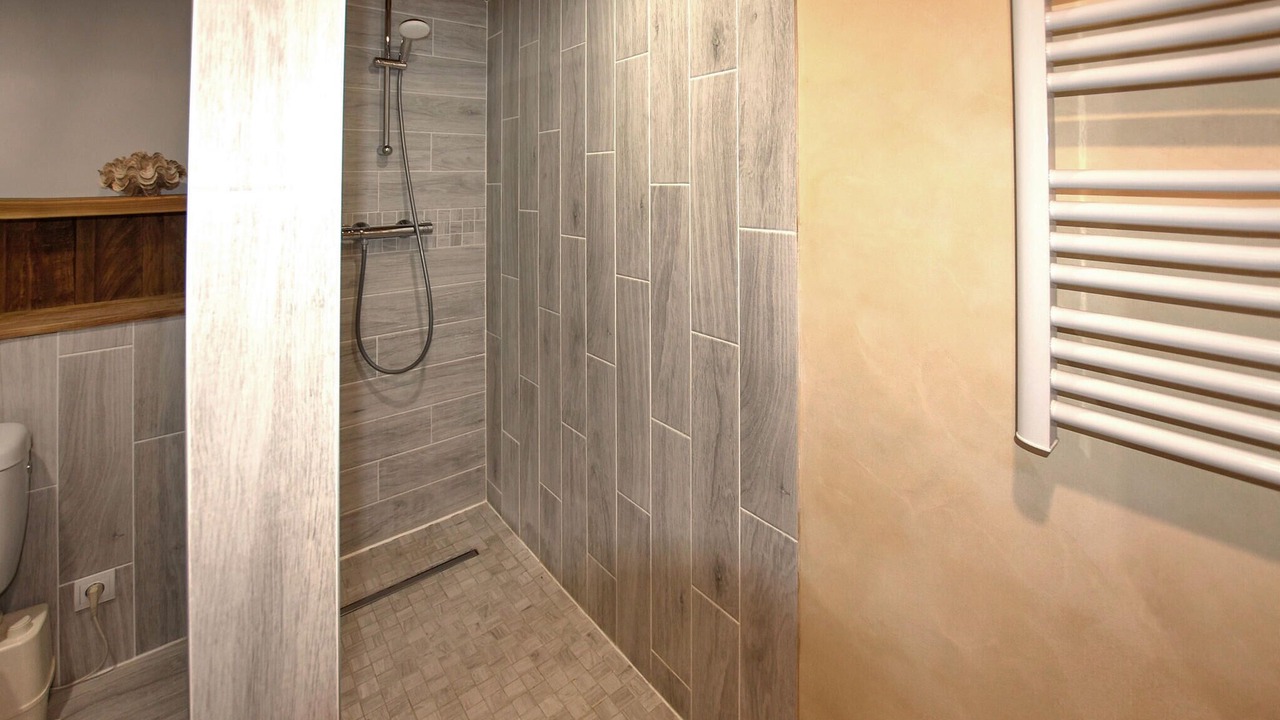 Photo of Bathroom in Sabran