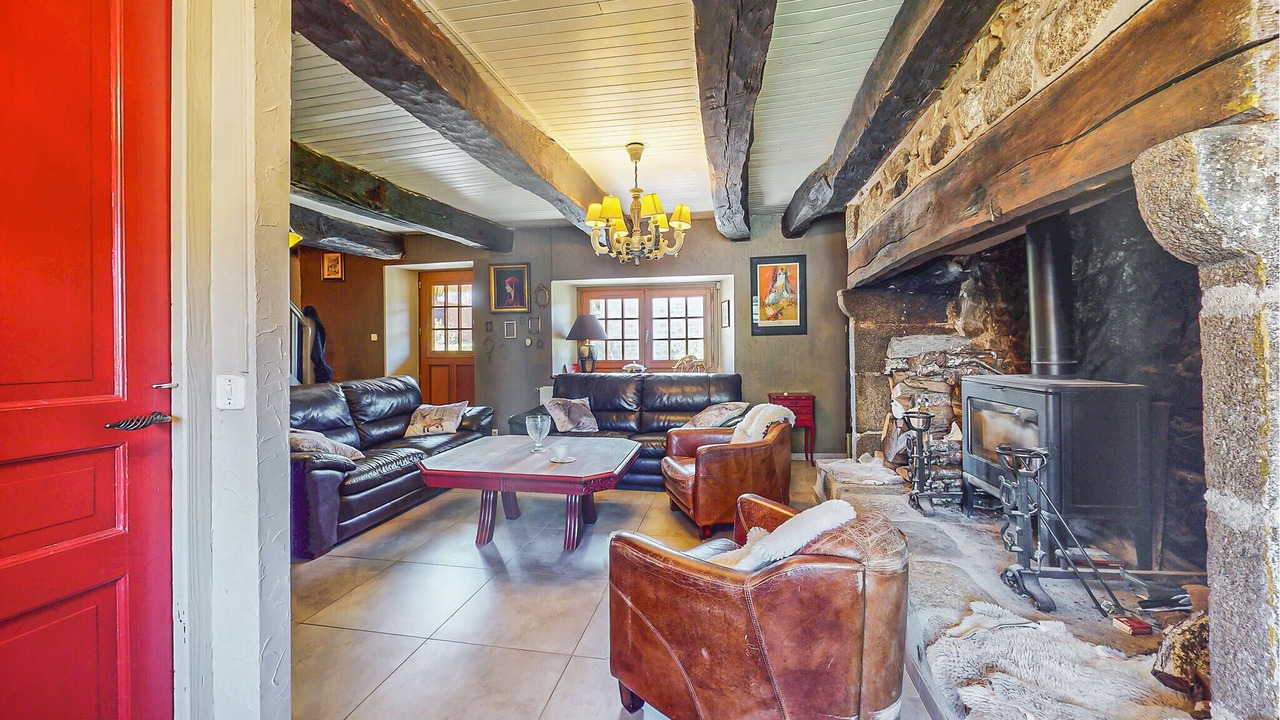 Photo of Bedroom in Saint-Oradoux-de-Chirouze