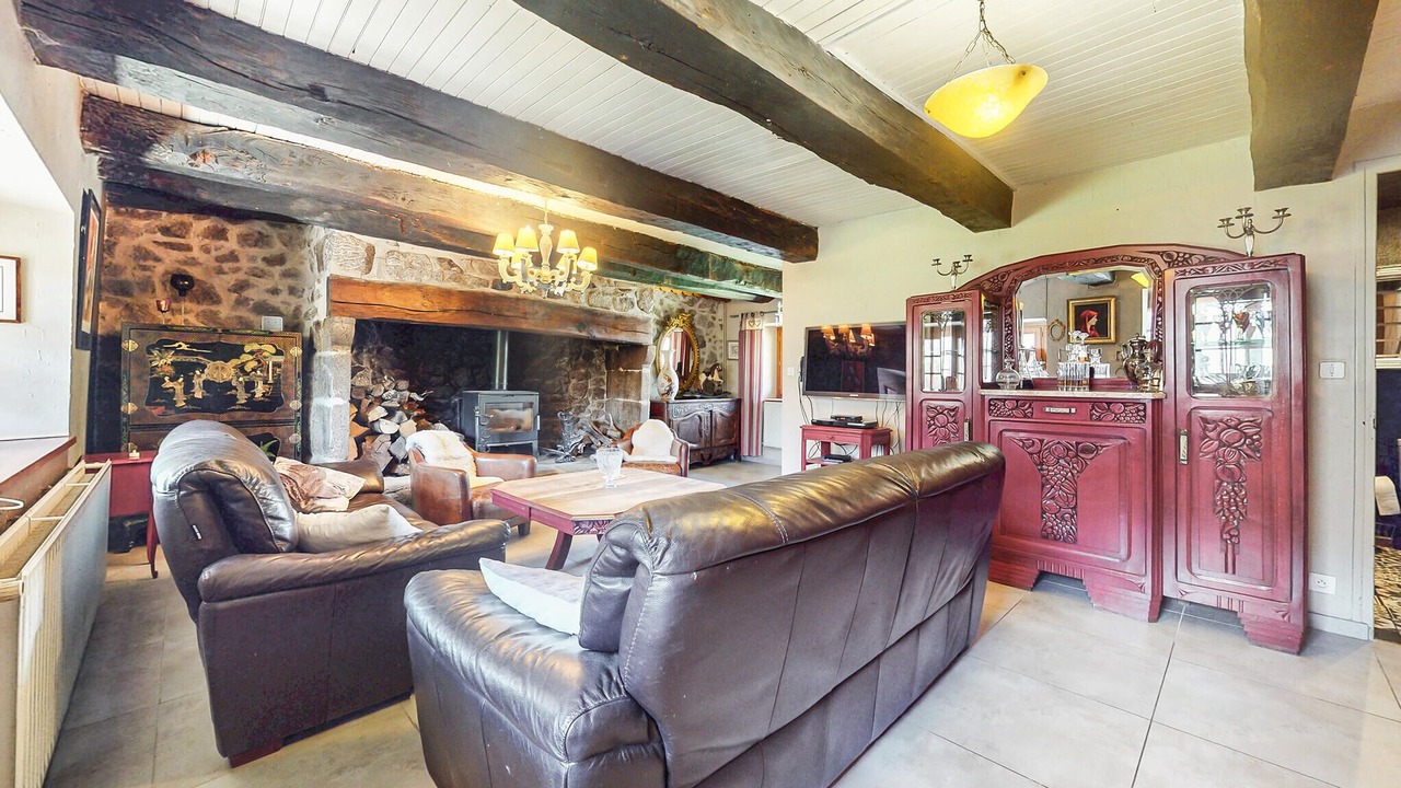 Photo of Bedroom in Saint-Oradoux-de-Chirouze