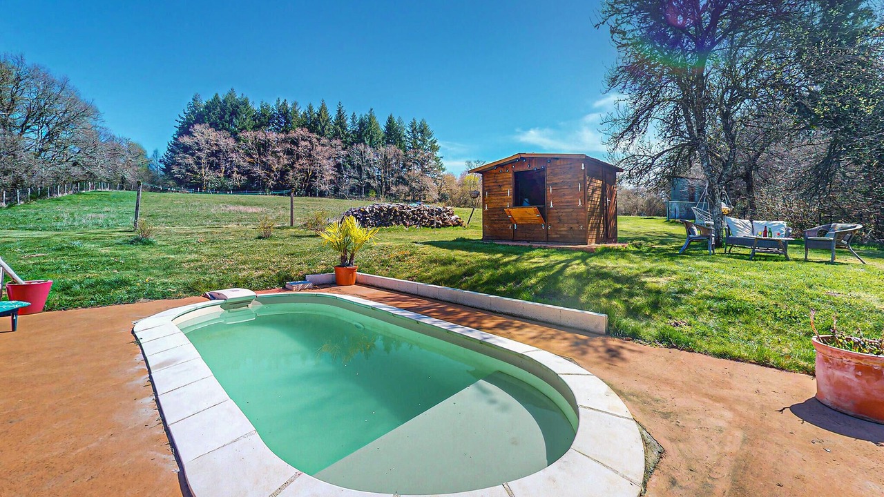 Photo of Outdoor in Saint-Oradoux-de-Chirouze