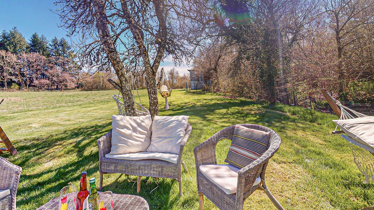 Photo of Others in Saint-Oradoux-de-Chirouze