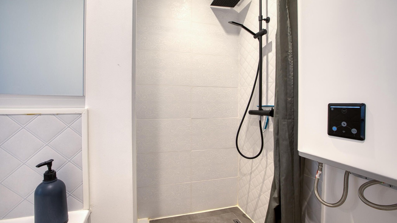 Photo of Bathroom in Le Chateau-d'Oleron