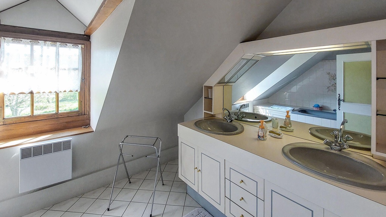 Photo of Bathroom in Mont-Saint-Jean