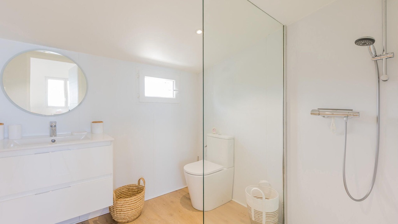 Photo of Bathroom in Loupian